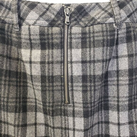 Eddie Bauer Wool Blend Plaid Mini Skirt Size 8 - Picture 4 of 5